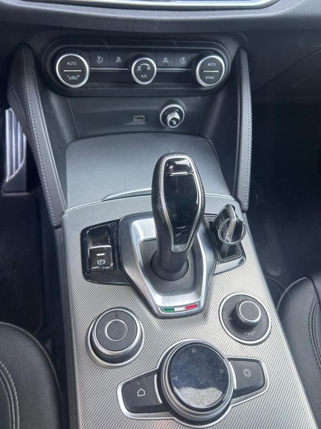 ALFA ROMEO STELVIO 2.2 TURBODIESEL 190 CV AT8 Q4 BU - foto 8