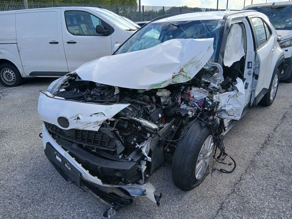 Immagine di TOYOTA Yaris Cross 1.5 Hybrid 130 CV 5p. VAN del 10/2024 km 28883