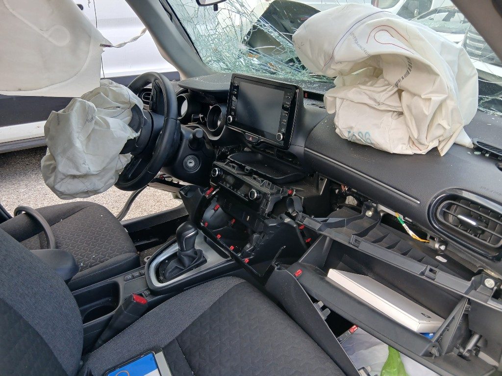 Immagine di TOYOTA Yaris Cross 1.5 Hybrid 130 CV 5p. VAN del 10/2024 km 28883