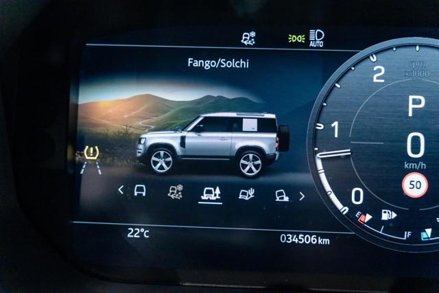 LAND ROVER DEFENDER 90 3.0D I6 MHEV X-DYNAMIC SE AWD - foto 24