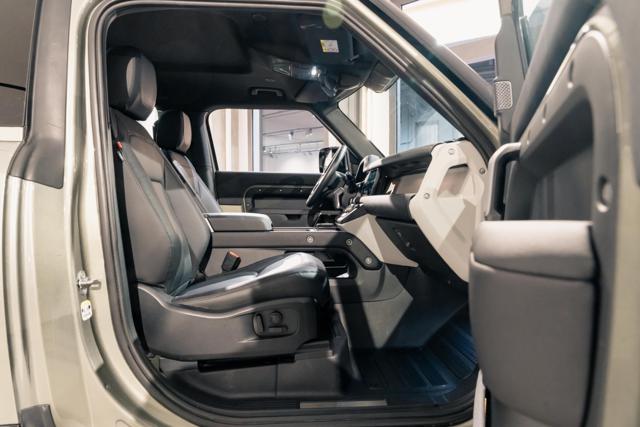 LAND ROVER DEFENDER 90 3.0D I6 MHEV X-DYNAMIC SE AWD - foto 6