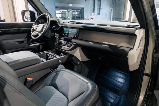 LAND ROVER DEFENDER 90 3.0D I6 MHEV X-DYNAMIC SE AWD - foto 28