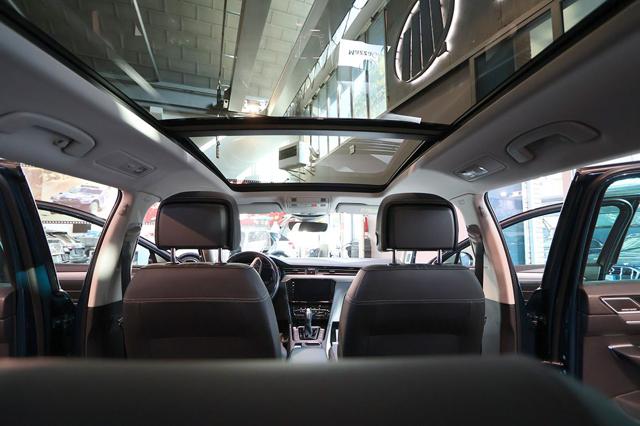 VOLKSWAGEN PASSAT ALLTRACK 2.0 TDI 200CV 4MOTION DSG - foto 22