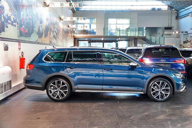 VOLKSWAGEN PASSAT ALLTRACK 2.0 TDI 200CV 4MOTION DSG - foto 2