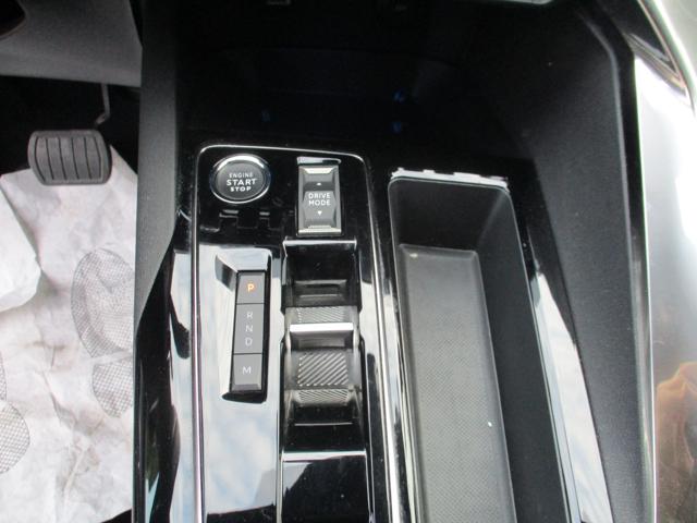 PEUGEOT 3008 PURETECH TURBO 130 EAT8 ACTIVE P - foto 13