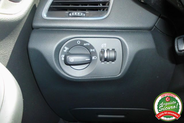 AUDI Q3 2.0 TDI 120 CV S TRONIC SPORT - foto 17