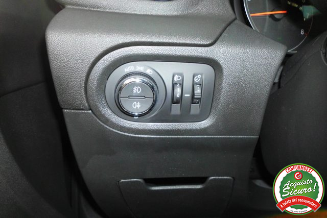OPEL GRANDLAND 1.5 DIESEL ECOTEC AUT. BUSINESS  - foto 17