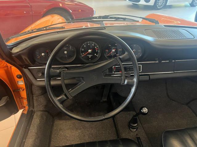 PORSCHE 911 T 2200 TARGA - foto 8