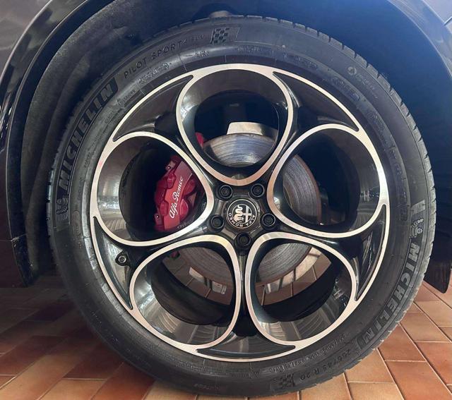 ALFA ROMEO STELVIO 2.2D 210CV VELOCE Q4 + - foto 7