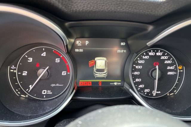 ALFA ROMEO STELVIO 2.2 TURBODIESEL 210 CV AT8 Q4 EX - foto 13