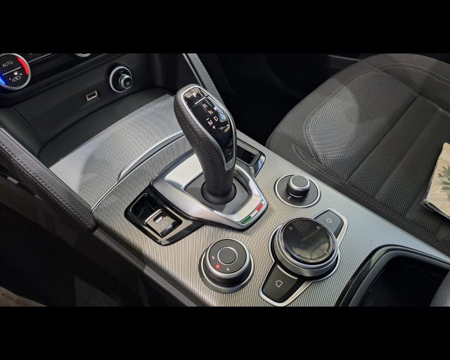 ALFA ROMEO STELVIO 2.2 T SPRINT Q4 210CV AUTO - foto 12