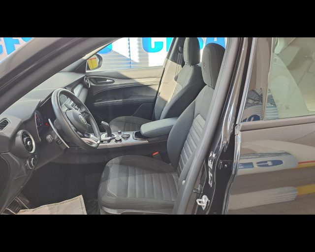 ALFA ROMEO STELVIO 2.2 T SPRINT Q4 210CV AUTO - foto 28