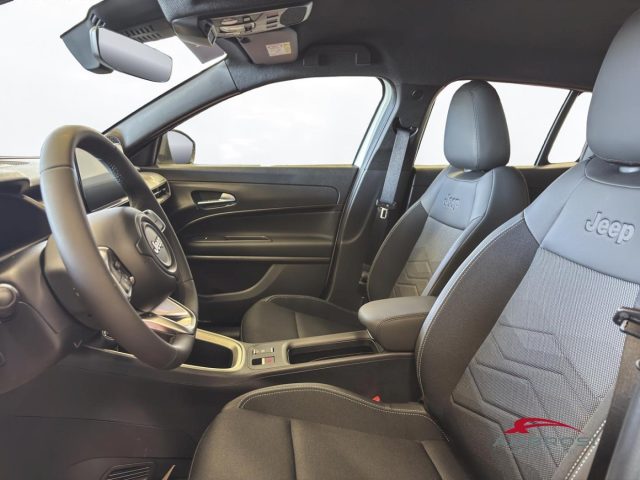 JEEP AVENGER E-HYBRID AVENGER ALTITUTE - foto 9