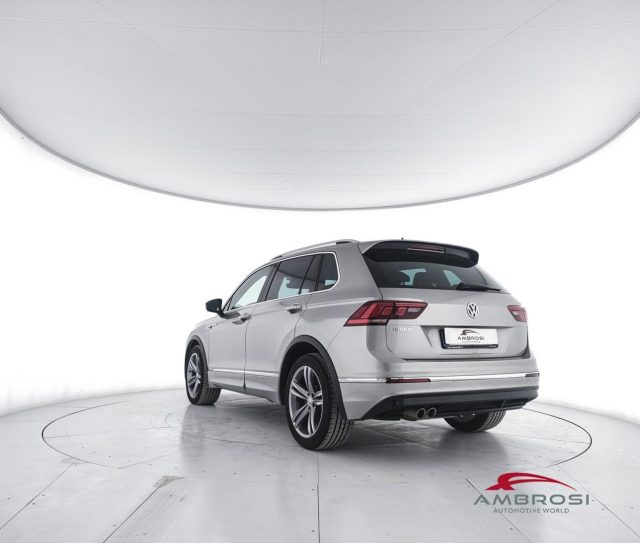 VOLKSWAGEN TIGUAN 2.0 TDI 150CV 4MOTION DSG SPORT - foto 4