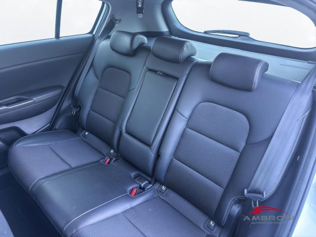 KIA SPORTAGE 1.6 T-GDI DCT7 AWD GT LINE - foto 8