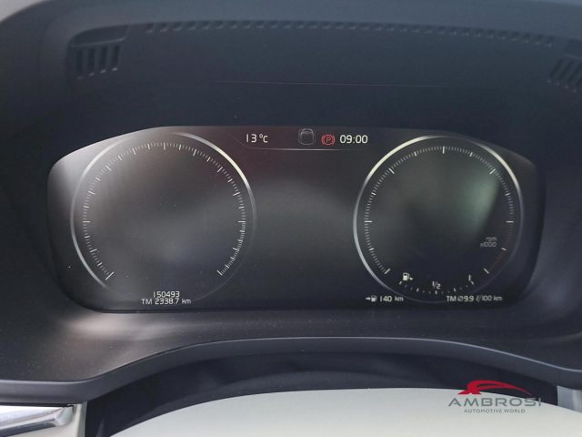 VOLVO XC60 B4 GEARTRONIC INSCRIPTION AWD - foto 9