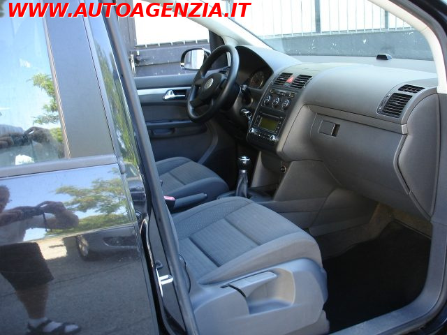 VOLKSWAGEN TOURAN 1.9 TDI 105CV 7 POSTI - foto 14