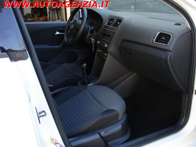 VOLKSWAGEN POLO 1.6 TDI 90CV DPF 5 PORTE COMFORT - foto 14