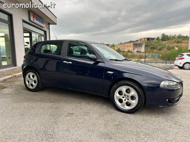 ALFA ROMEO 147 1.9 JTD 120 CV DISTINCTIVE - foto 4