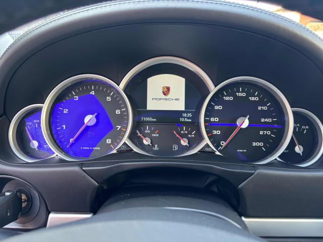 PORSCHE CAYENNE 4.5 CAT TURBO - foto 16