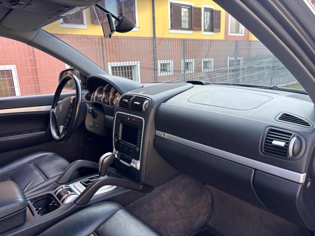 PORSCHE CAYENNE 4.5 CAT TURBO - foto 9