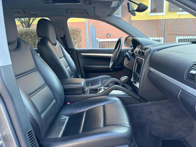 PORSCHE CAYENNE 4.5 CAT TURBO - foto 10
