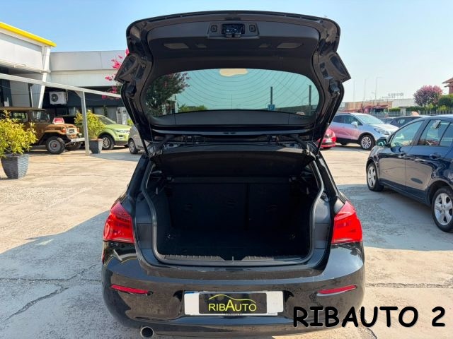 BMW 118 D XDRIVE 5P. BUSINESS - foto 16