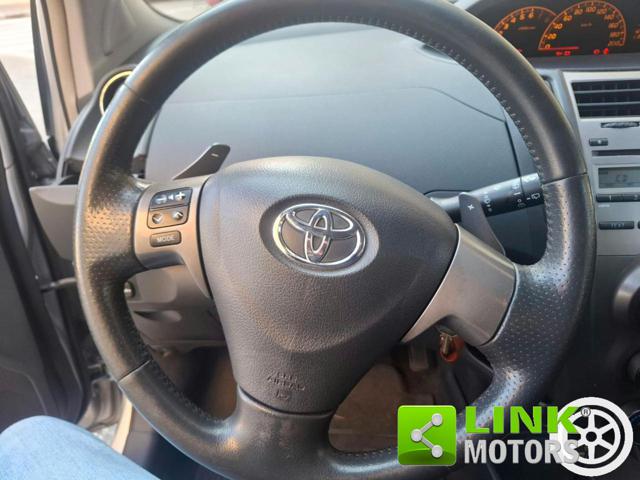 TOYOTA YARIS 1.3 5PORTE M-MT SOL CAMBIO AUTOM - foto 20