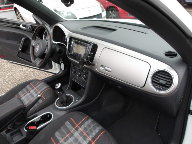 VOLKSWAGEN MAGGIOLINO CABRIO 1.2 TSI DESIGN BLUEMOTION - foto 17