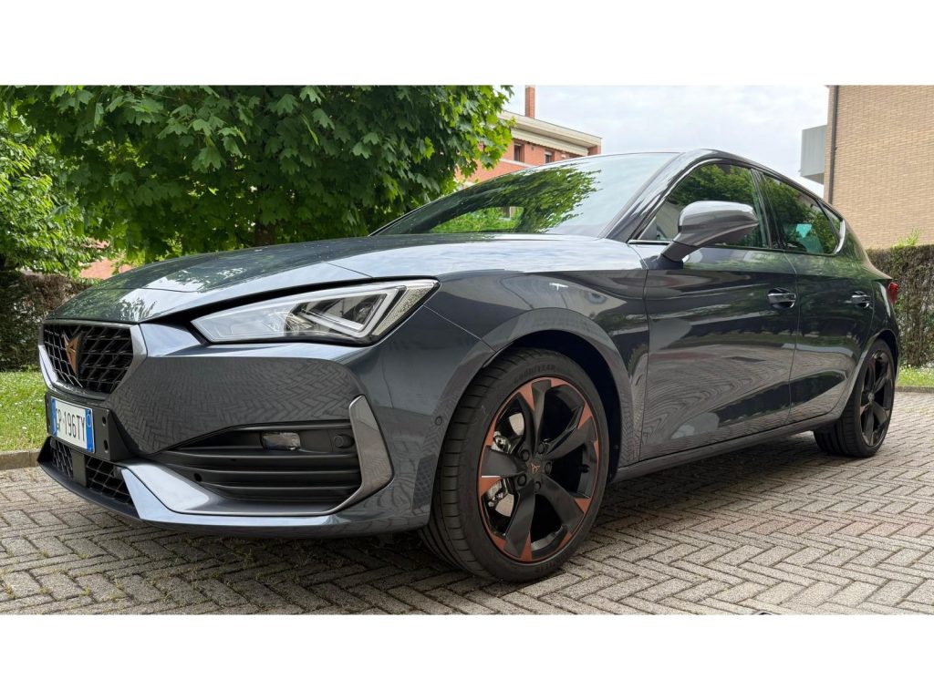 Immagine veicolo CUPRA Leon 1.5 hybrid 150cv dsg Elettrica/Benzina
