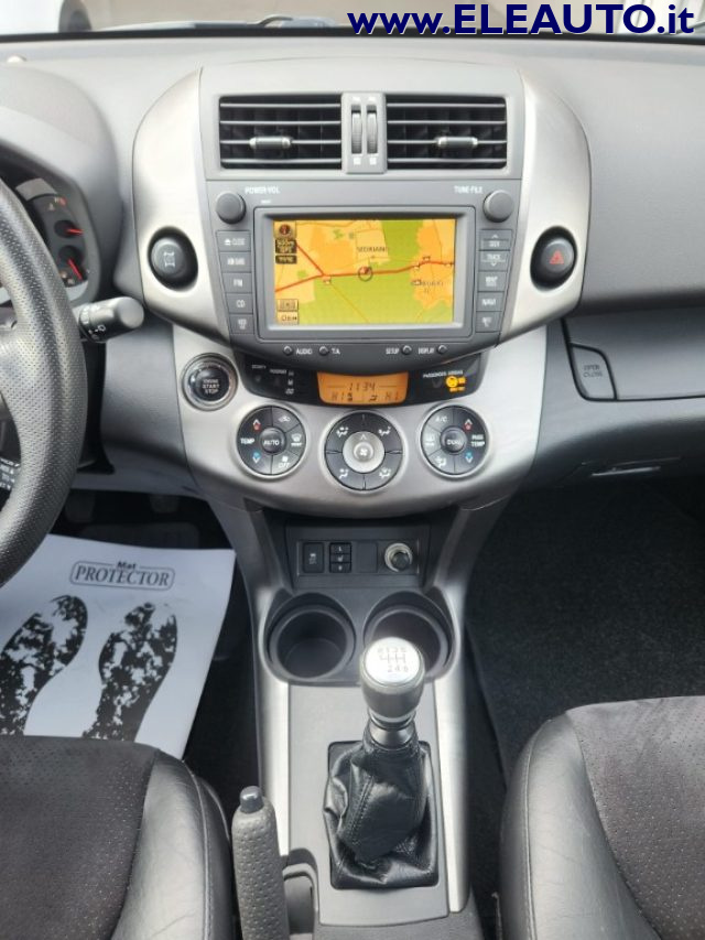 TOYOTA RAV 4 RAV4 2.2 D-4D 150 CV DPF EXCLUSI - foto 10
