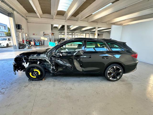 CUPRA LEON SPORTSTOURER 2.0 TDI 150CV DSG - foto 4