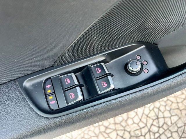 AUDI A3 SPB 1.6 TDI - foto 24
