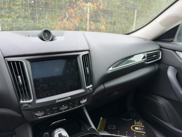 MASERATI LEVANTE V6 DIESEL 275 CV AWD INCIDENTATA - foto 15