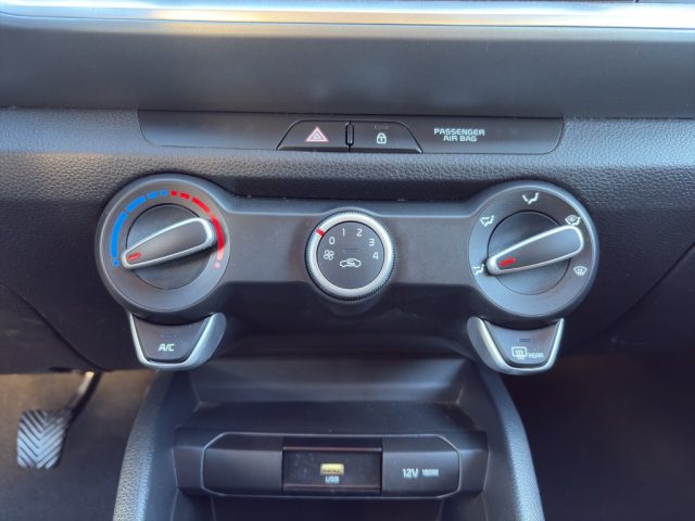 KIA STONIC 1.0 T-GDI MHEV URBAN 100 CV - foto 17