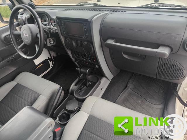 JEEP WRANGLER 3 PORTE 3.8 V6 JK RUBICON - foto 7