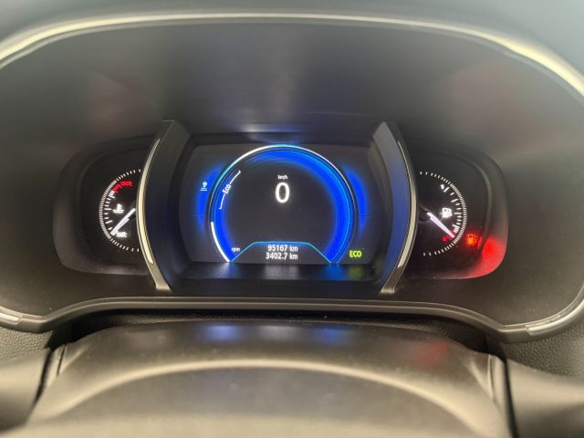 RENAULT MEGANE MÉGANE DCI 8V 110 CV ENERGY BOSE - foto 11