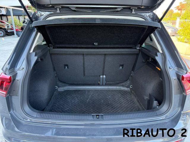 VOLKSWAGEN TIGUAN 2.0 TDI SCR DSG 4MOTION EXECUTIV - foto 3