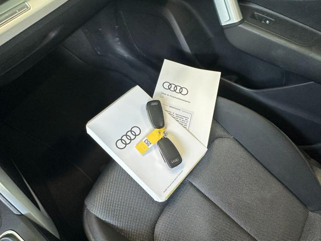 AUDI Q2 30 TFSI IDENTITY BLACK - foto 19