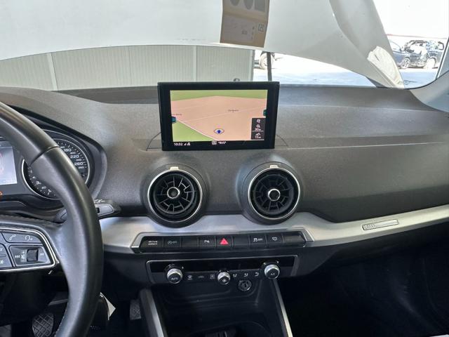 AUDI Q2 30 TFSI IDENTITY BLACK - foto 17