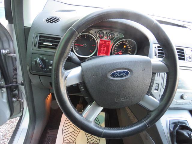 FORD KUGA 2.0 TDCI 163 CV 4WD TITANIUM DPF - foto 10