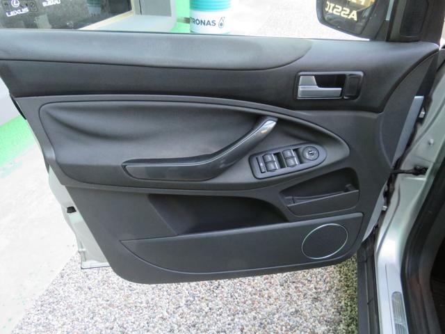 FORD KUGA 2.0 TDCI 163 CV 4WD TITANIUM DPF - foto 29
