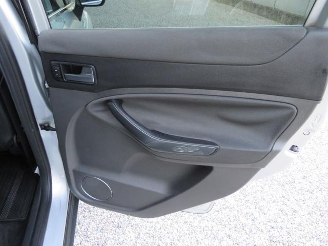 FORD KUGA 2.0 TDCI 163 CV 4WD TITANIUM DPF - foto 21