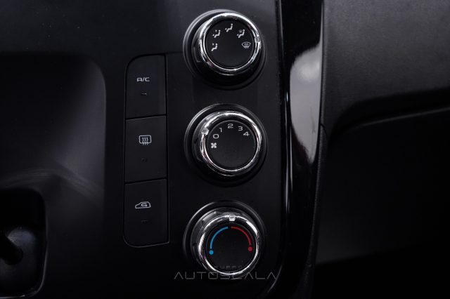 MAHINDRA KUV100 1.2 VVT K6+ GPL - foto 16