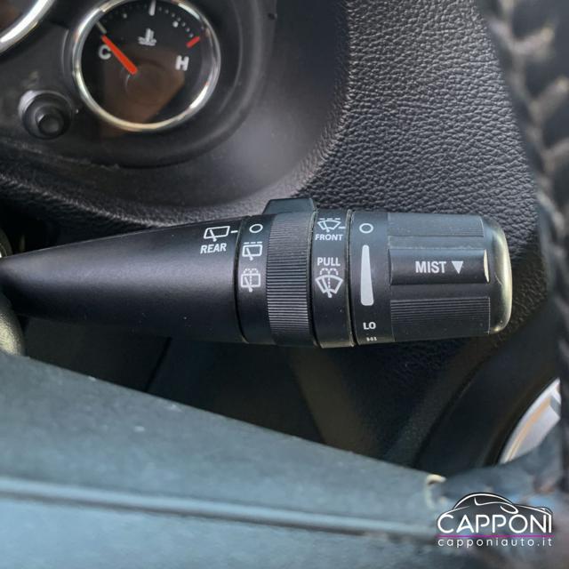 JEEP WRANGLER UNLIMITED 2.8 CRD DPF SAHARA AUT - foto 16