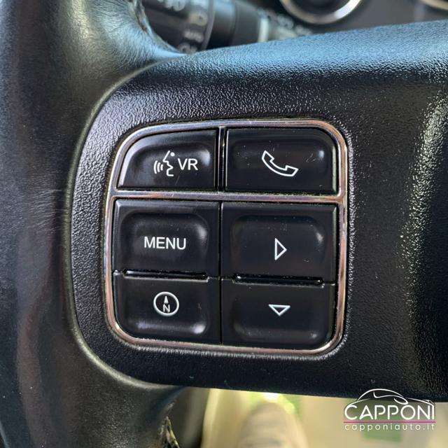 JEEP WRANGLER UNLIMITED 2.8 CRD DPF SAHARA AUT - foto 18