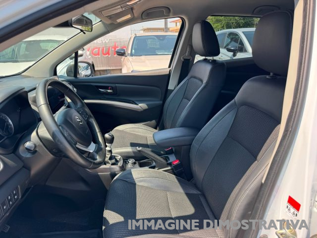 SUZUKI S-CROSS 1.4 HYBRID 4WD ALLGRIP TOP+ - foto 31