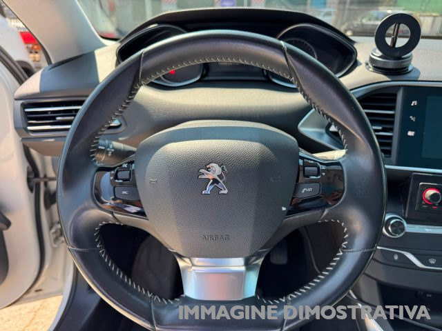 PEUGEOT 308 BLUEHDI 130 S&S ALLURE - foto 21