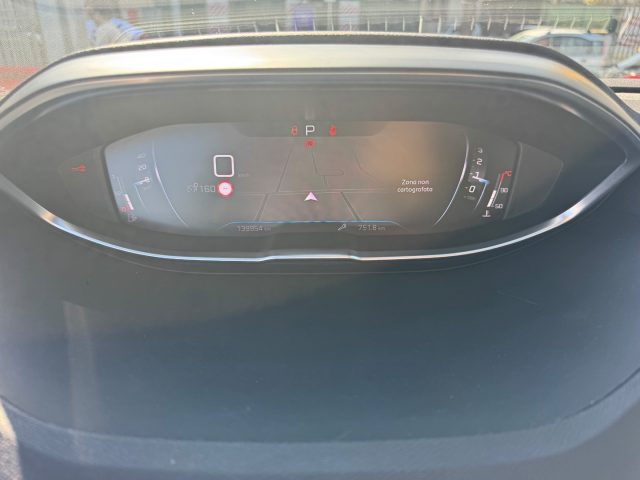 PEUGEOT 3008 BLUEHDI 130 S&S EAT8 GT AUTOMATI - foto 11