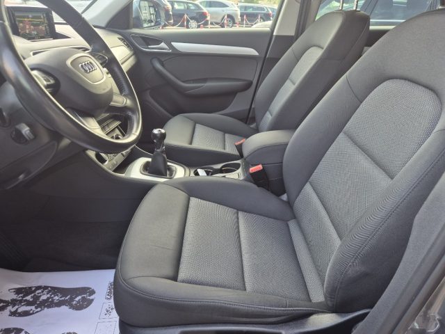 AUDI Q3 2.0 TDI 120 CV BUSINESS - foto 9